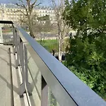 Arc De Triomphe - Foch Palace * Paris